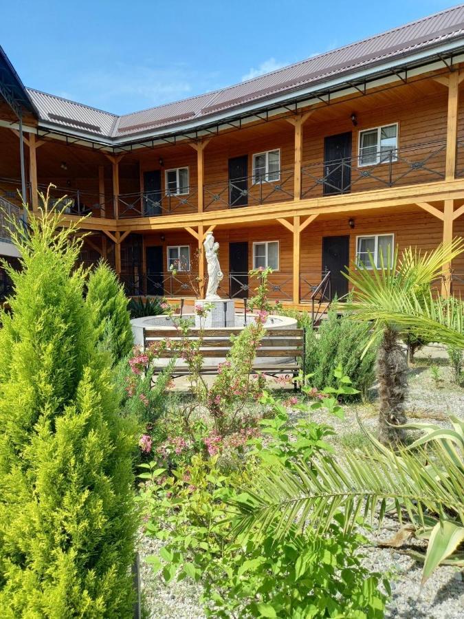 La Fontan Hotel Sukhumi Eksteriør billede